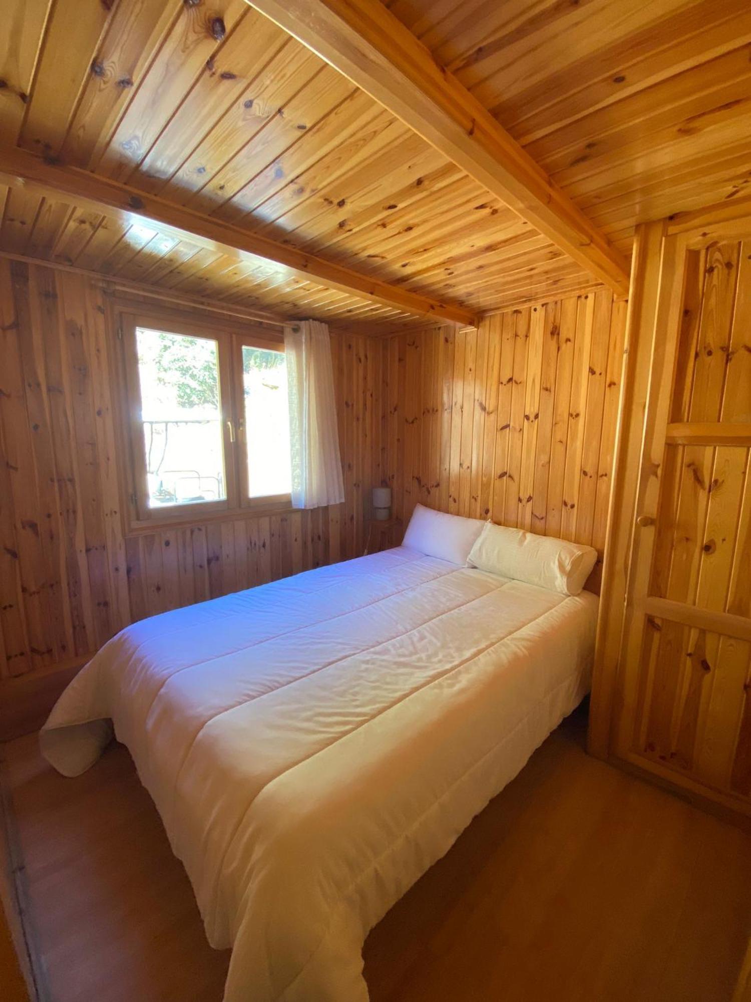 Camping Bungalows La Borda del Pubill Ribera de Cardós Exterior foto