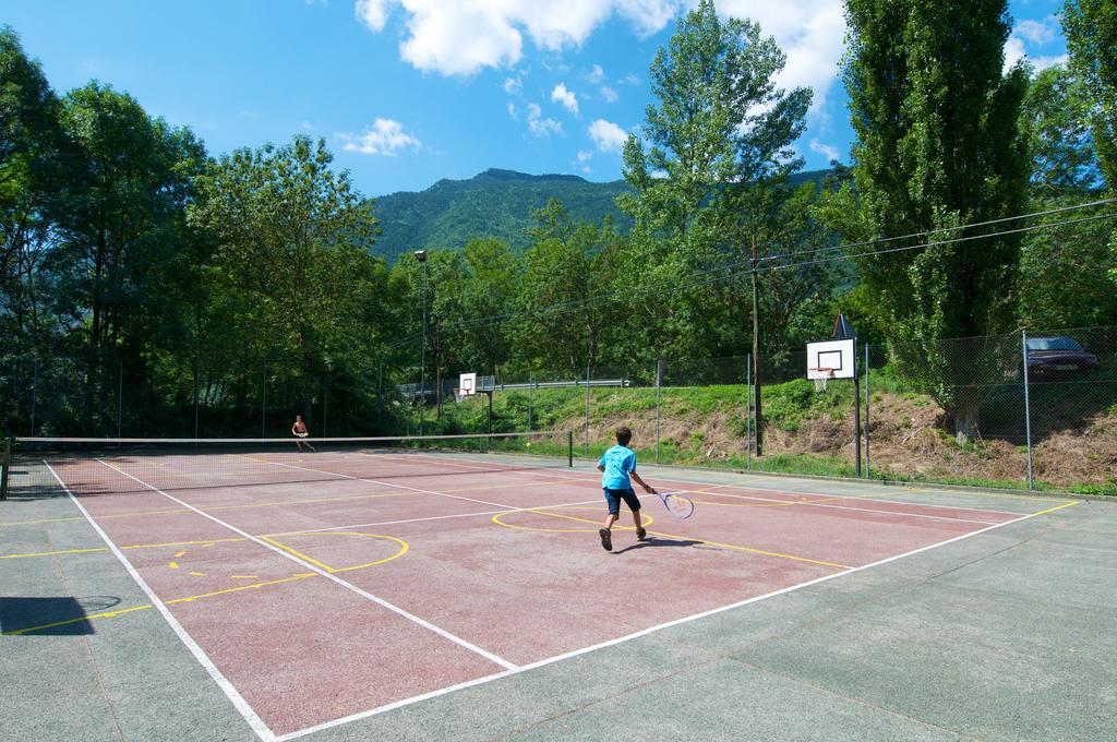 Camping Bungalows La Borda del Pubill Ribera de Cardós Exterior foto